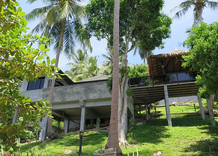 Koh Tao Heights Pool Villas
